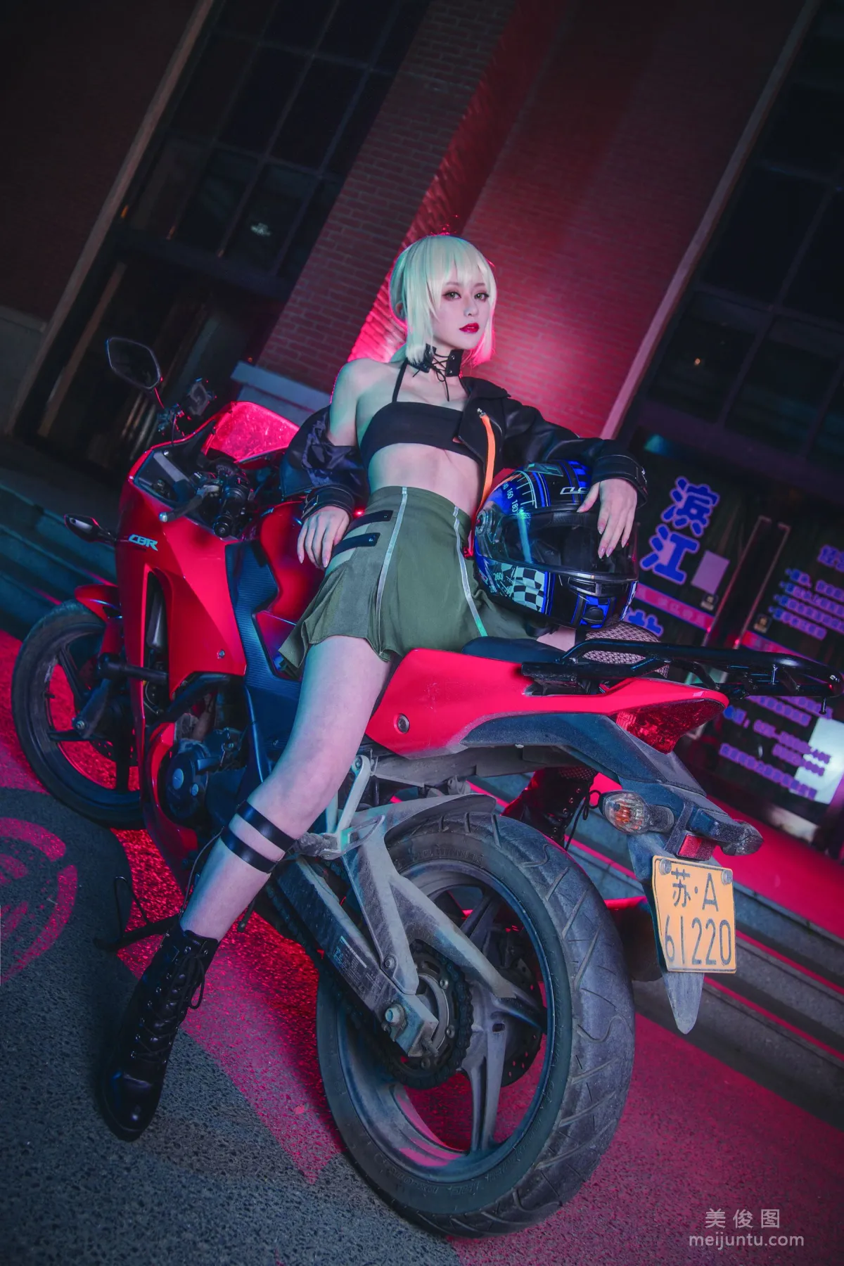 [Cosplay] Tieban Shaogui Wu w - Zhongshan Pier Black Jeanne and Black Saber Duo photo 10