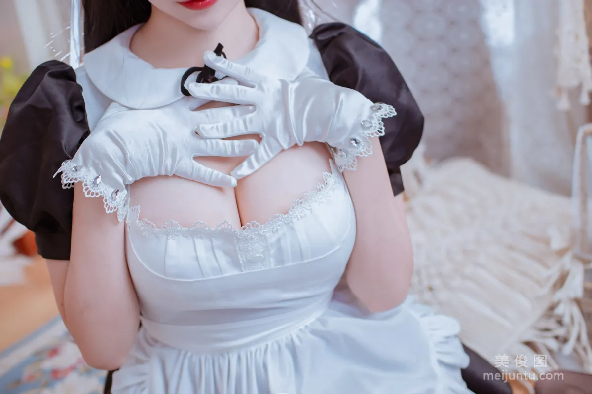 Erzuo Nisa: Web Idols photo 14