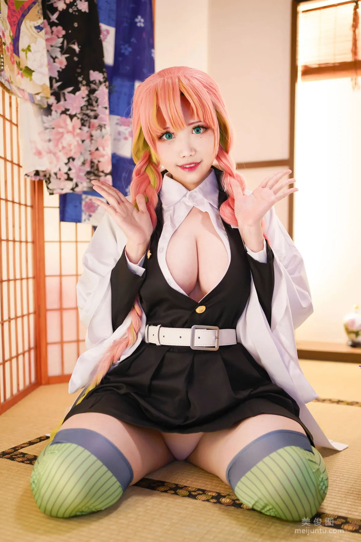 [Cosplay] Xuan KaYa - Demon Slayer Kanroji Photo Set photo 11