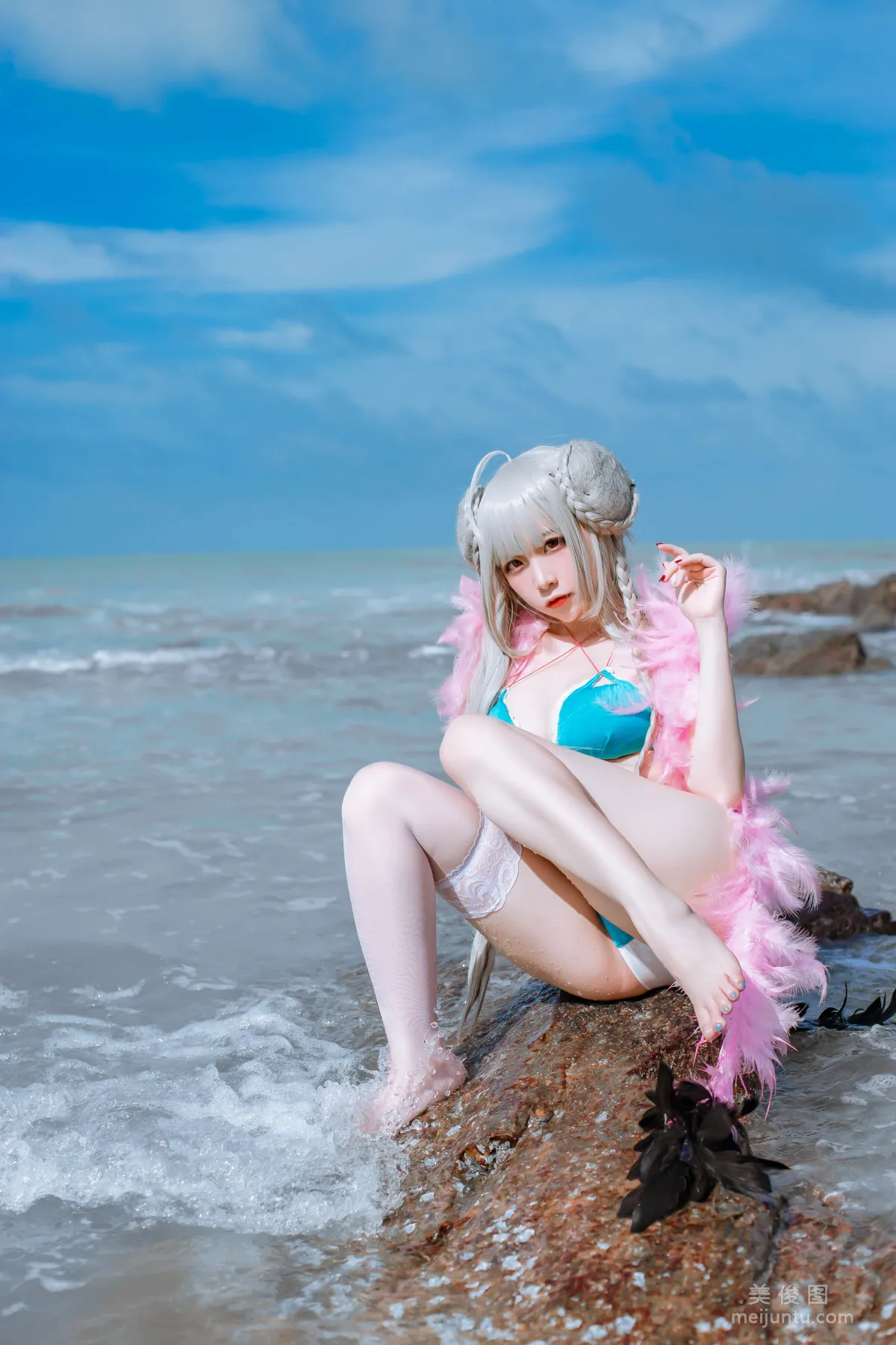 Erzuo Nisa: Web Idols photo 16