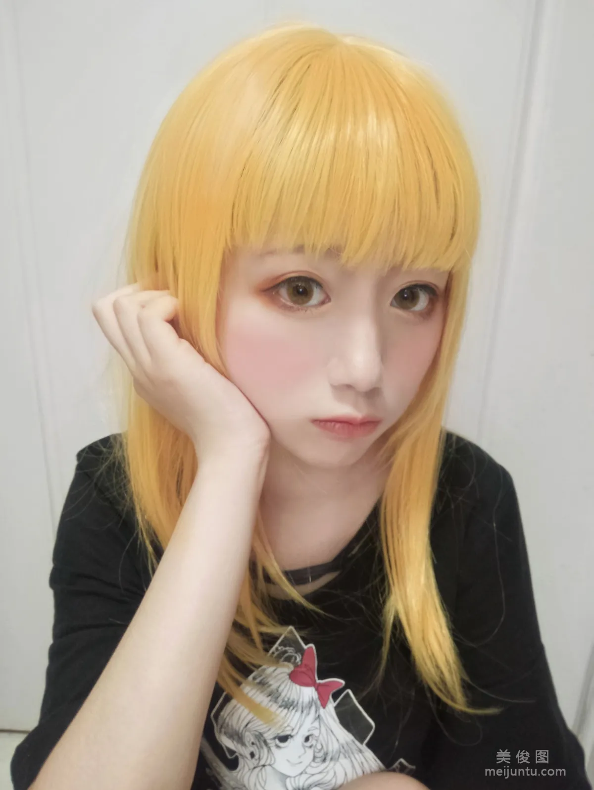 [Cosplay] Anime Blogger Xianyin sic, Blonde Girl photo 6