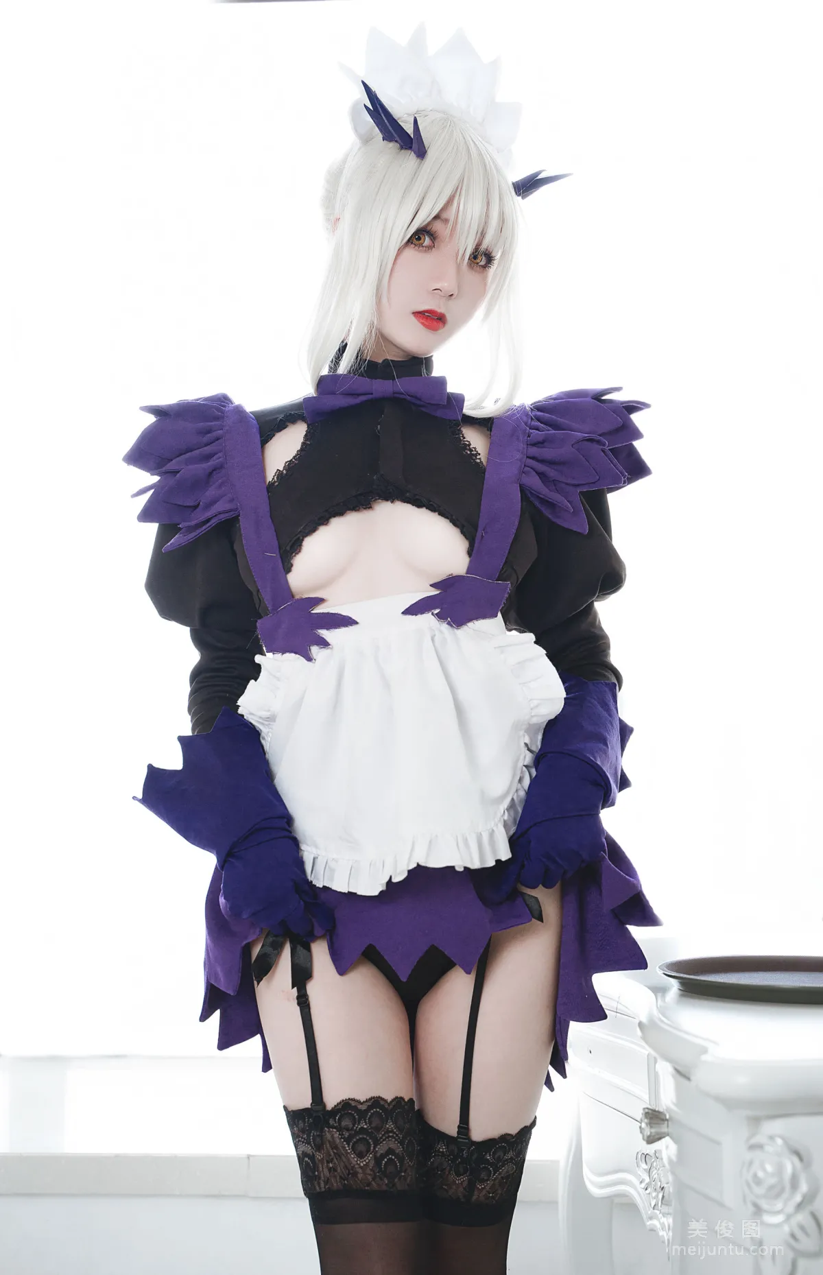 [Cosplay] Weibo Girl Wuzheng Ryou, Jeanne Maid Photo Set photo 4