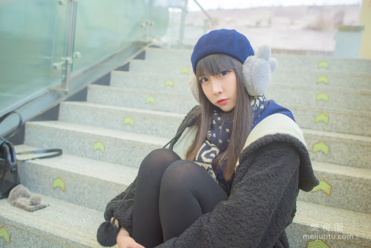Erzuo Nisa: Web Idols photo 9