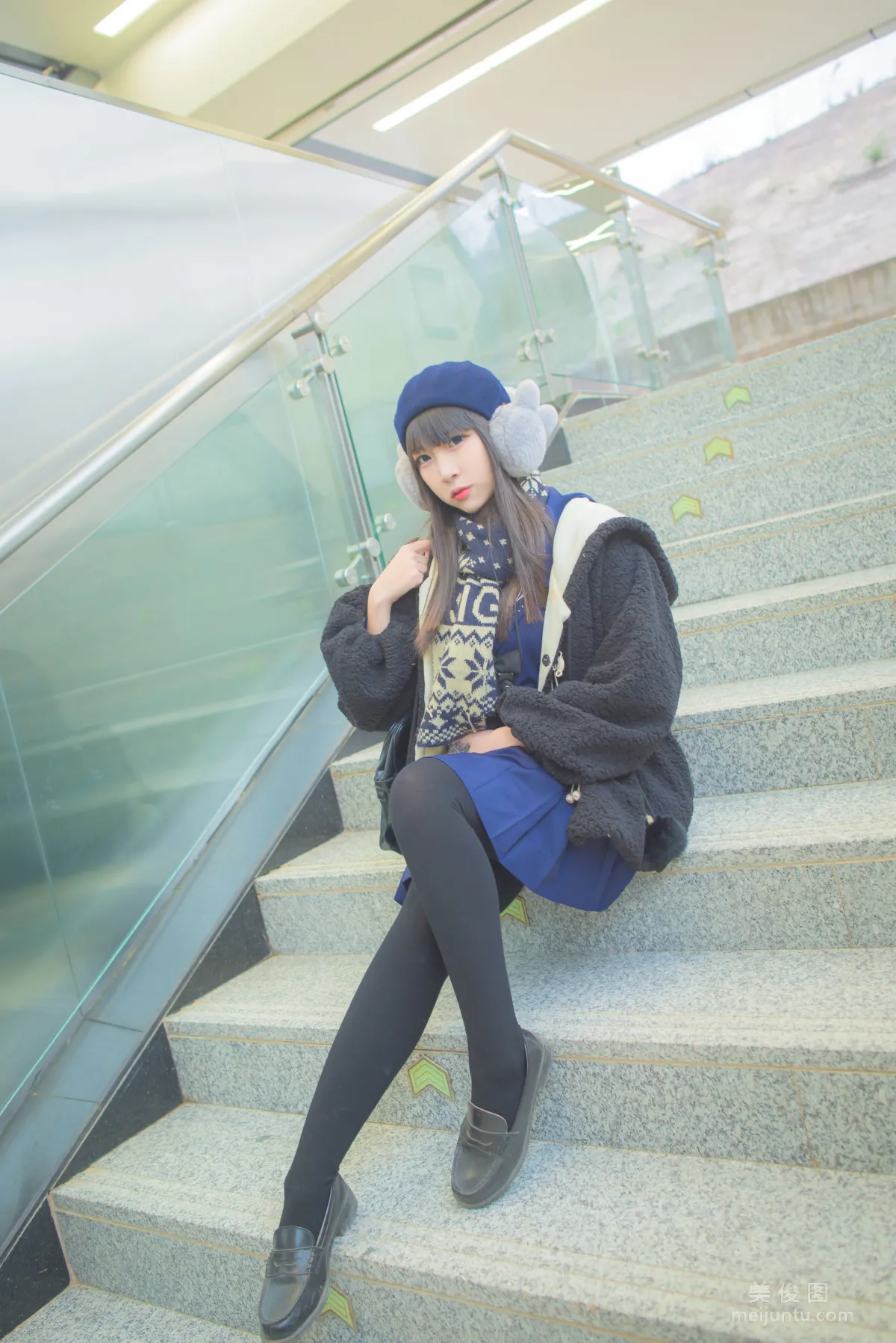 Erzuo Nisa: Web Idols photo 8