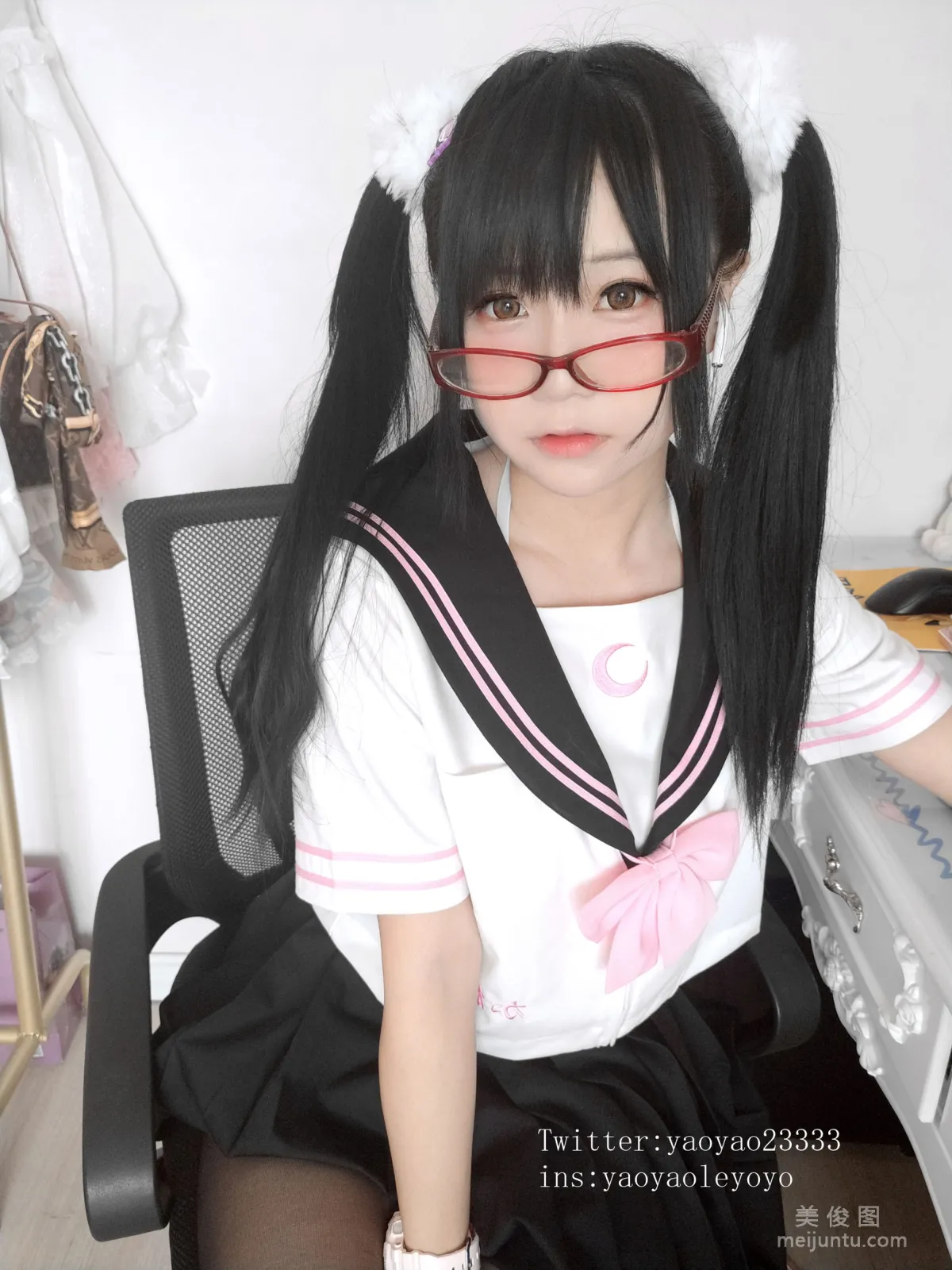 Yao Yaole: Web Idols photo 37