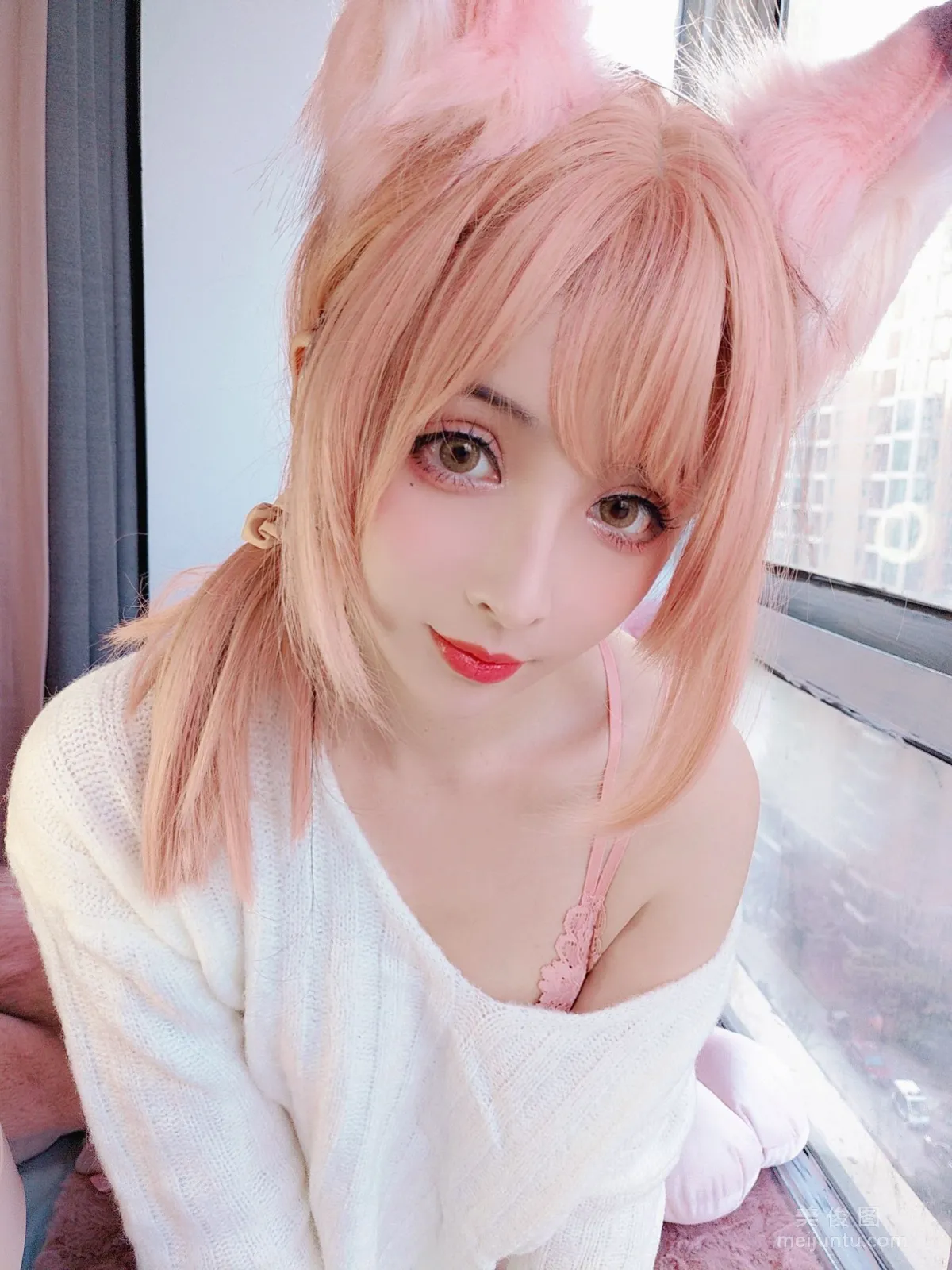 [Cosplay] COS Fan Service rioko Liang Liangzi - Housewife Fox at Home Photo Set photo 10