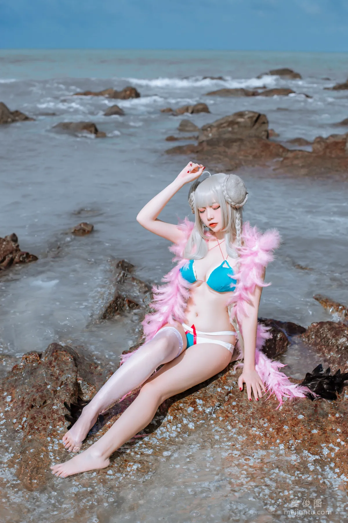 Erzuo Nisa: Web Idols photo 19