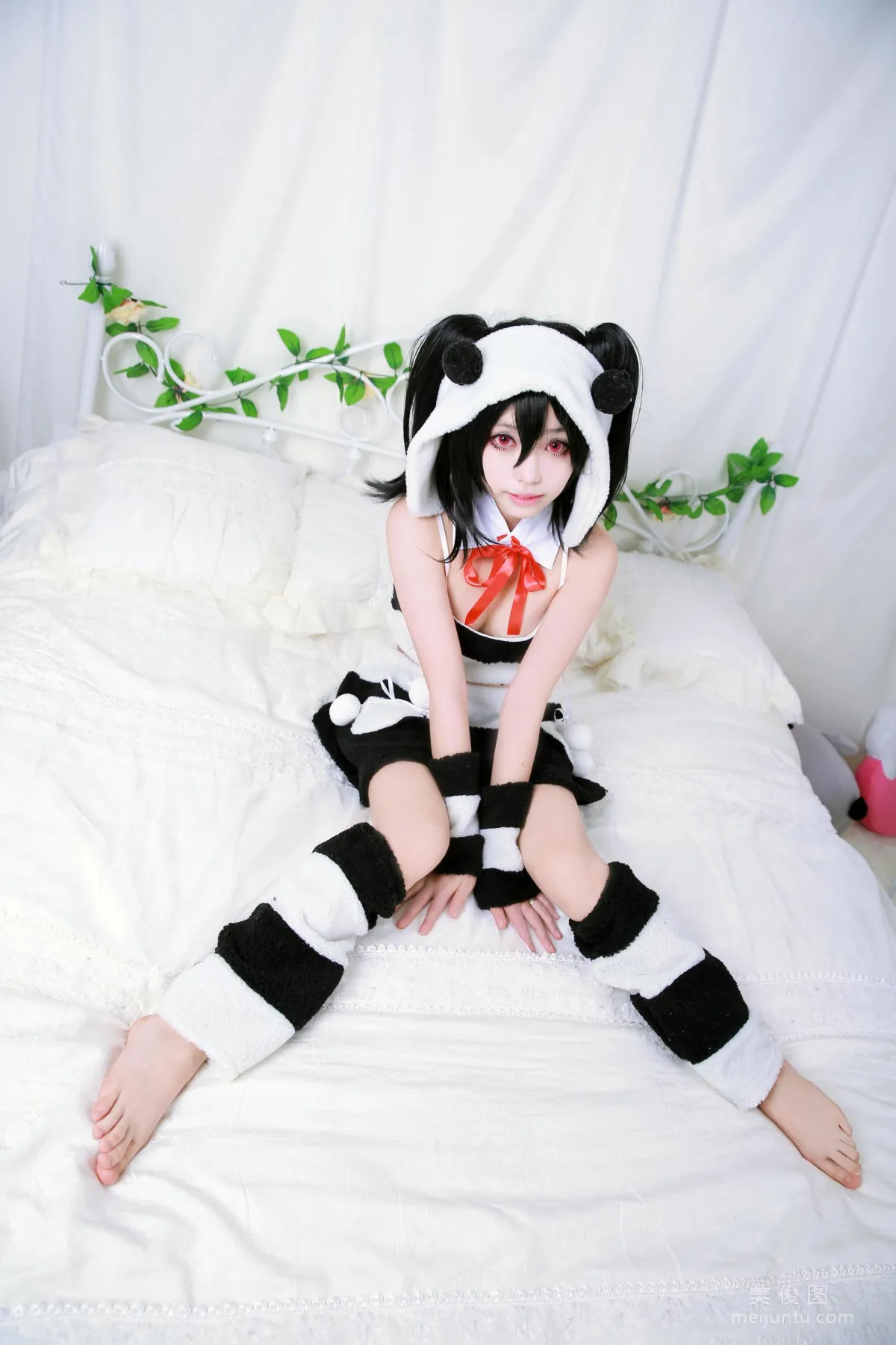 [Cosplay] 萌妹白易子教主 - LOVELIVE! 寫真集 2