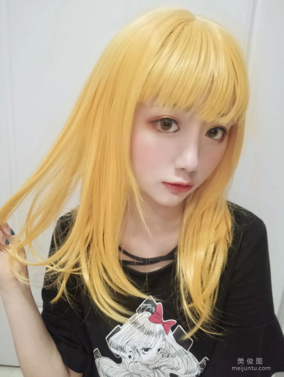 [Cosplay] Anime Blogger Xianyin sic, Blonde Girl photo 7
