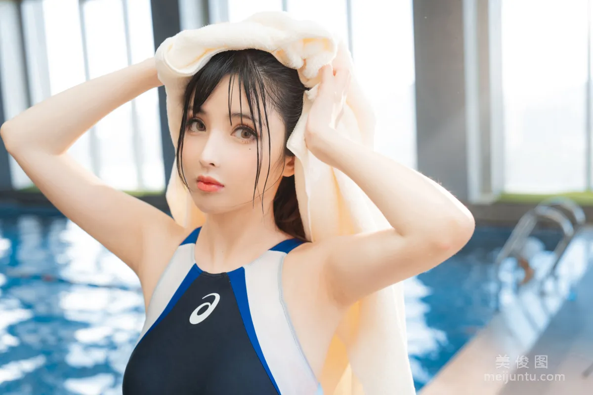 [Cosplay] Liang Liangzi - Special Training Time with the Swimming Club Senior photo 29