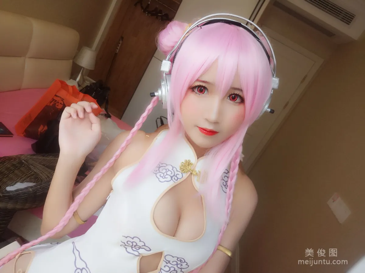 Sandu 69: Web Idols photo 5