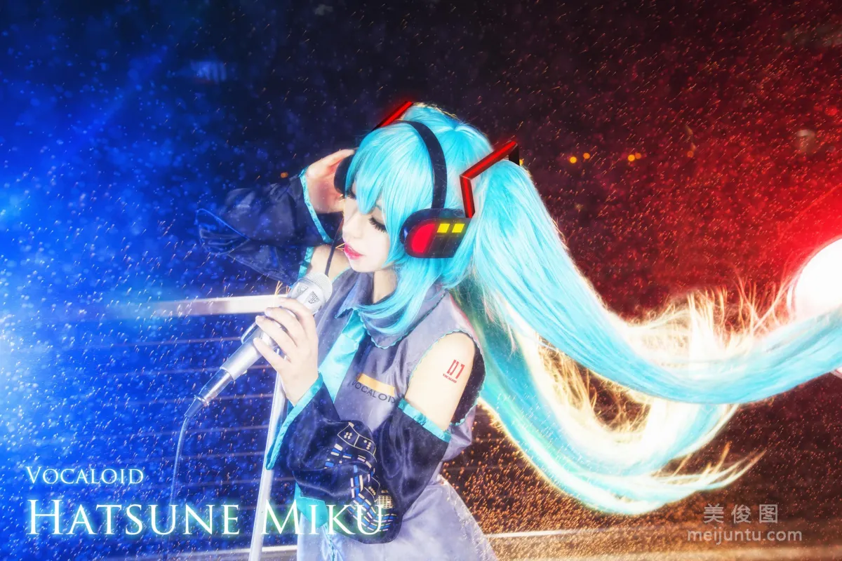 [Cosplay寫真] 白易子教主 - VOCALOID 4