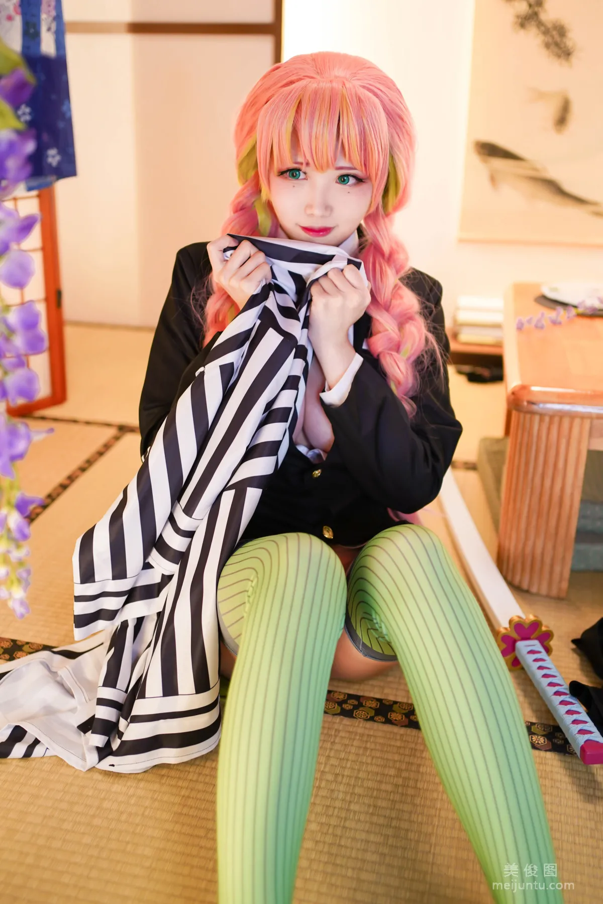 [Cosplay] Xuan KaYa - Demon Slayer Kanroji Photo Set photo 22