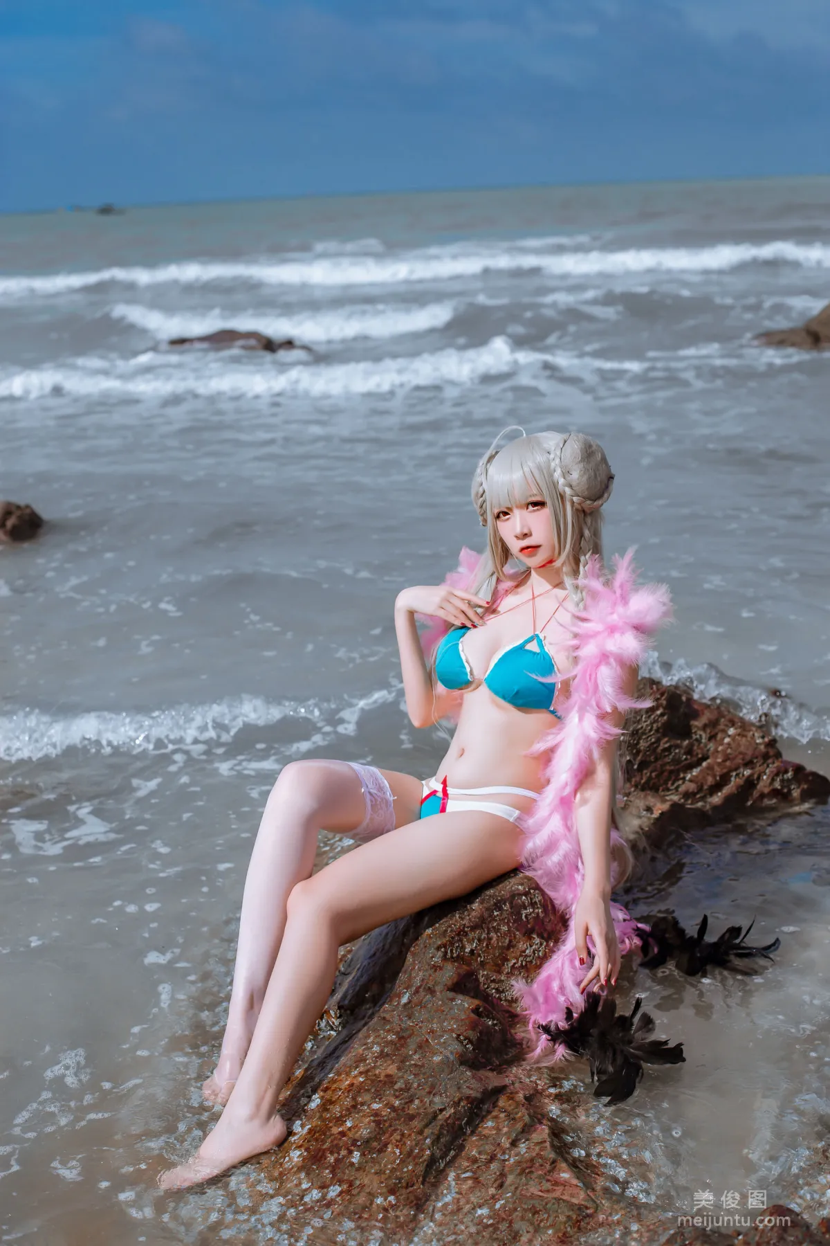 Erzuo Nisa: Web Idols photo 13