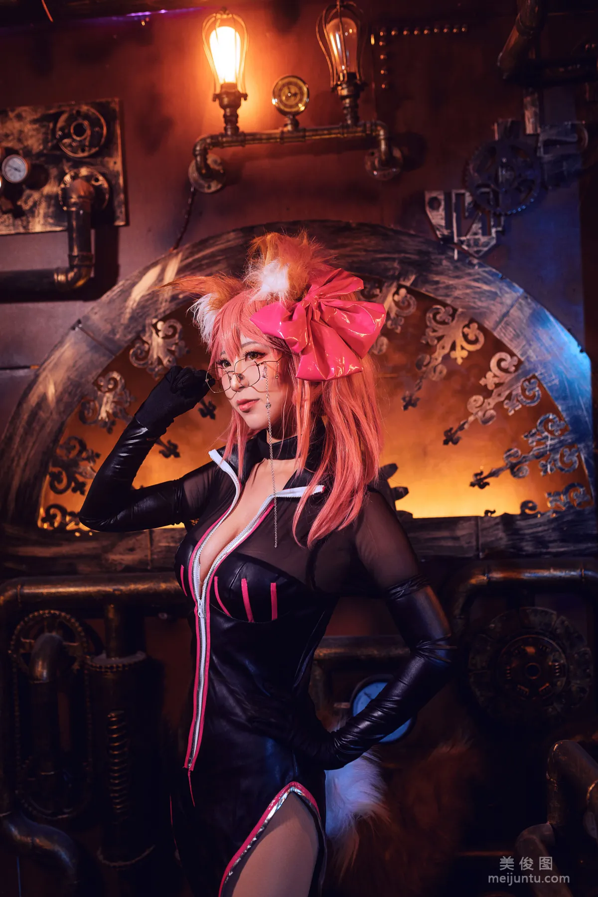 Hei Chuan: Web Idols photo 27