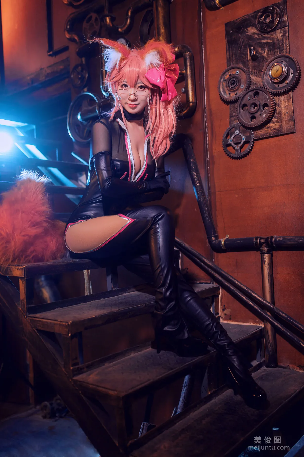 Hei Chuan: Web Idols photo 26
