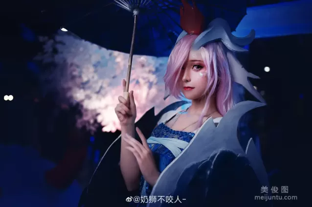 [Cosplay] 奶獅不咬人 - 雨師 寫真集