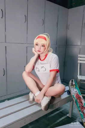 [Cosplay] 越南COSER模特Messie Huang - Nero 寫真集