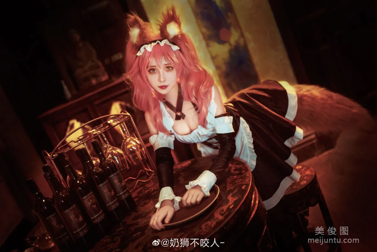 Nai Shi: Web Idols photo 8