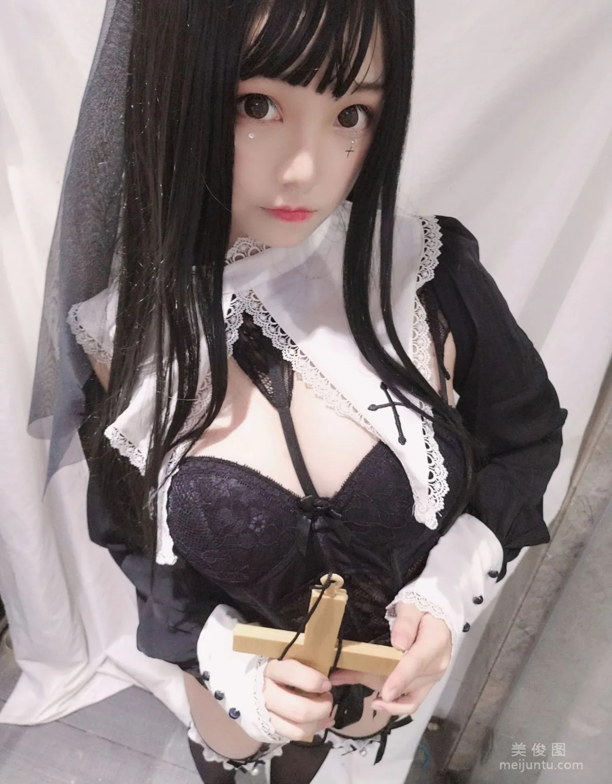 [Cosplay] Cute Girl Mizhi Maoqiu - Nun Photo Set photo 5
