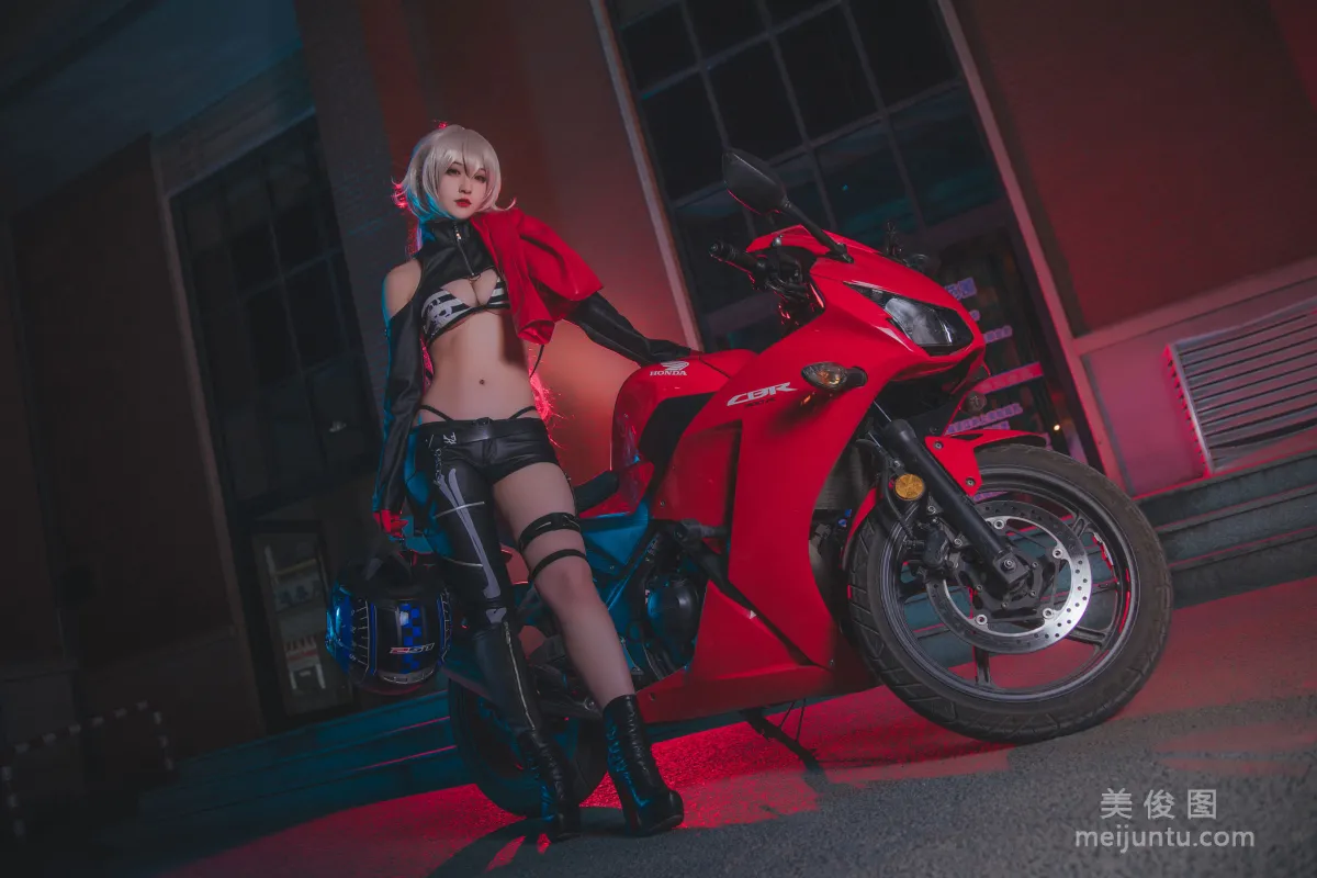 [Cosplay] Tieban Shaogui Wu w - Zhongshan Pier Black Jeanne and Black Saber Duo photo 5