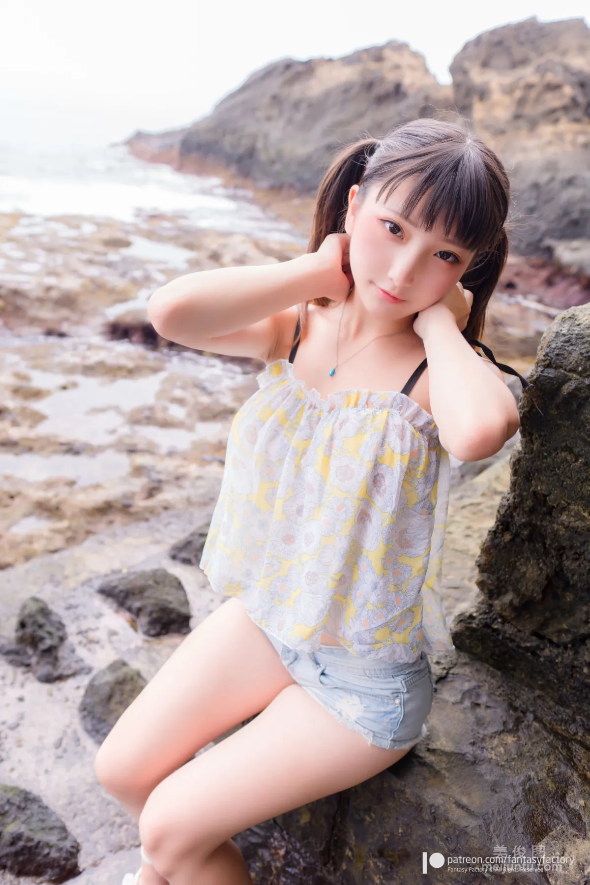 [Cosplay写真] 小丁 《Fantasy Factory》 - 小可爱 兔耳 魔女 写真集3