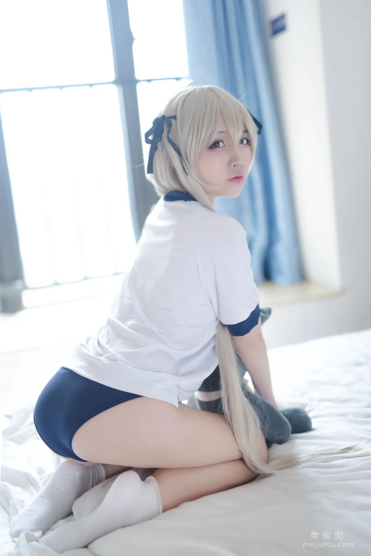 Erzuo Nisa: Web Idols photo 22