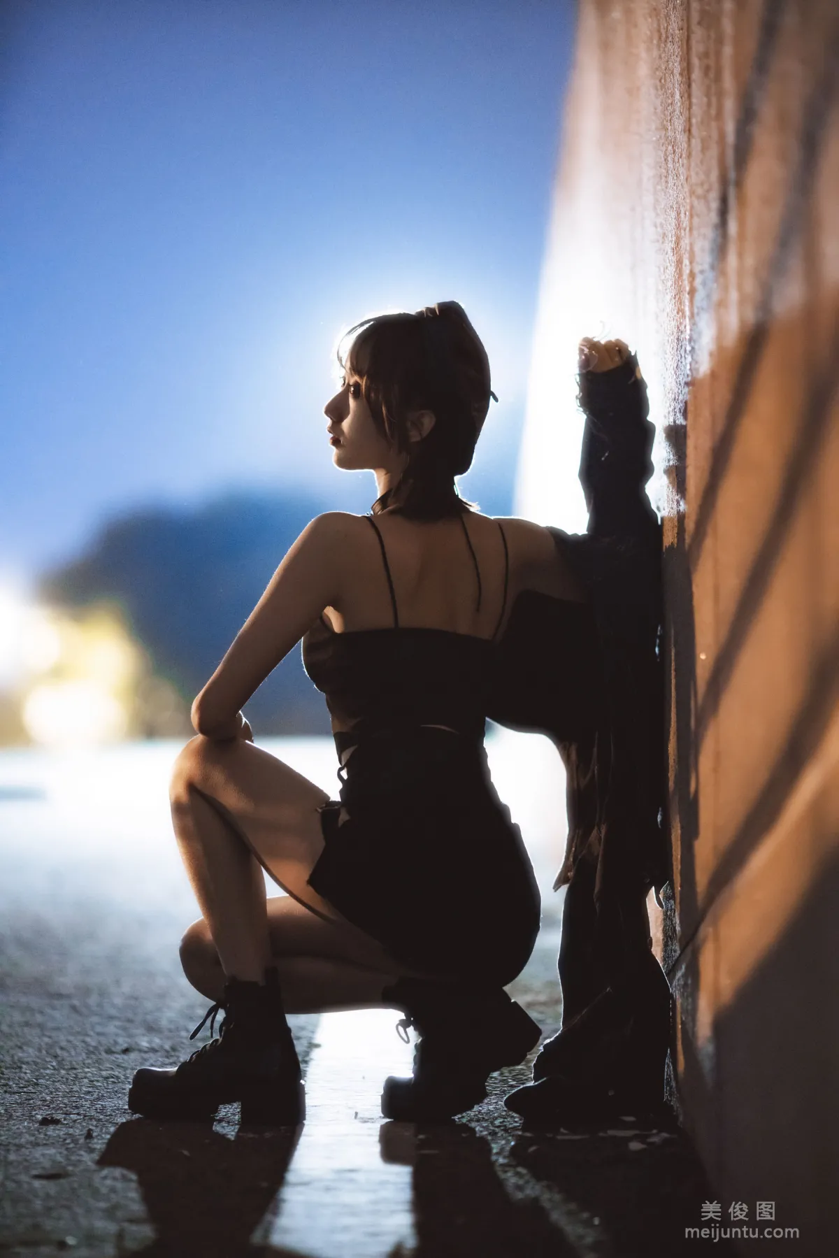 [Cosplay] Mu Mianmian OwO - Outdoor Short Skirt Photo Set photo 16