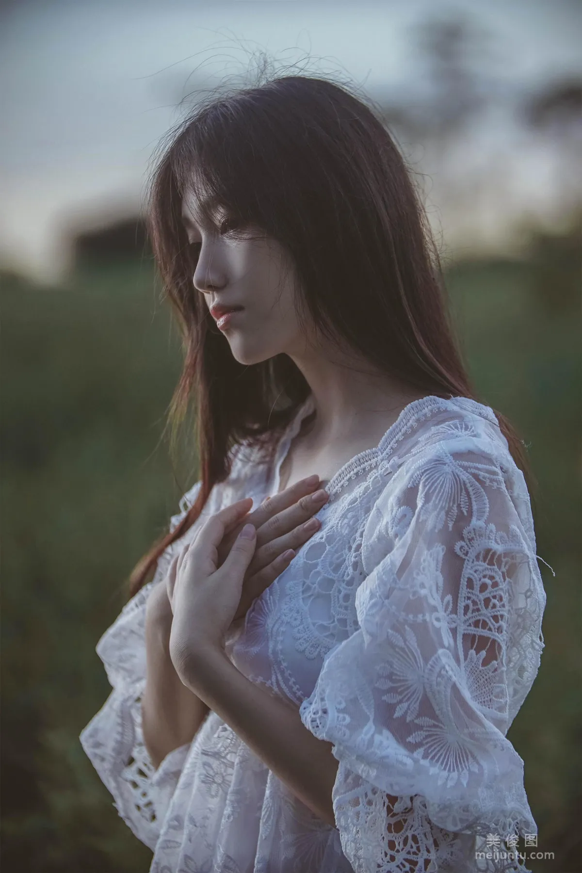 Nantao Momoko: Web Idols photo 25