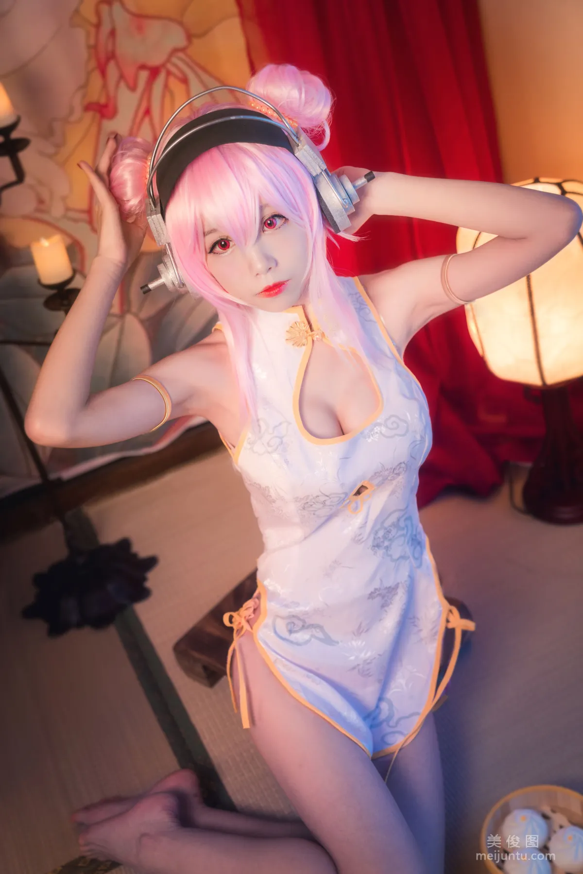 Shui Miao: Web Idols photo 4