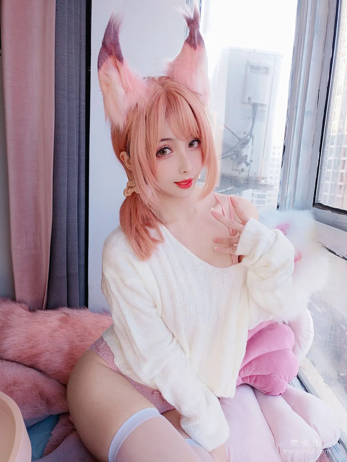 [Cosplay] COS Fan Service rioko Liang Liangzi - Housewife Fox at Home Photo Set photo 14