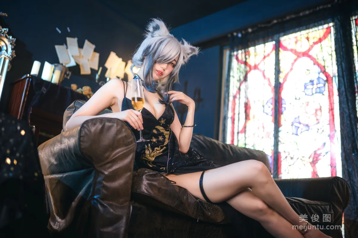 [Cosplay写真] 周叽是可爱兔兔 - 礼服10