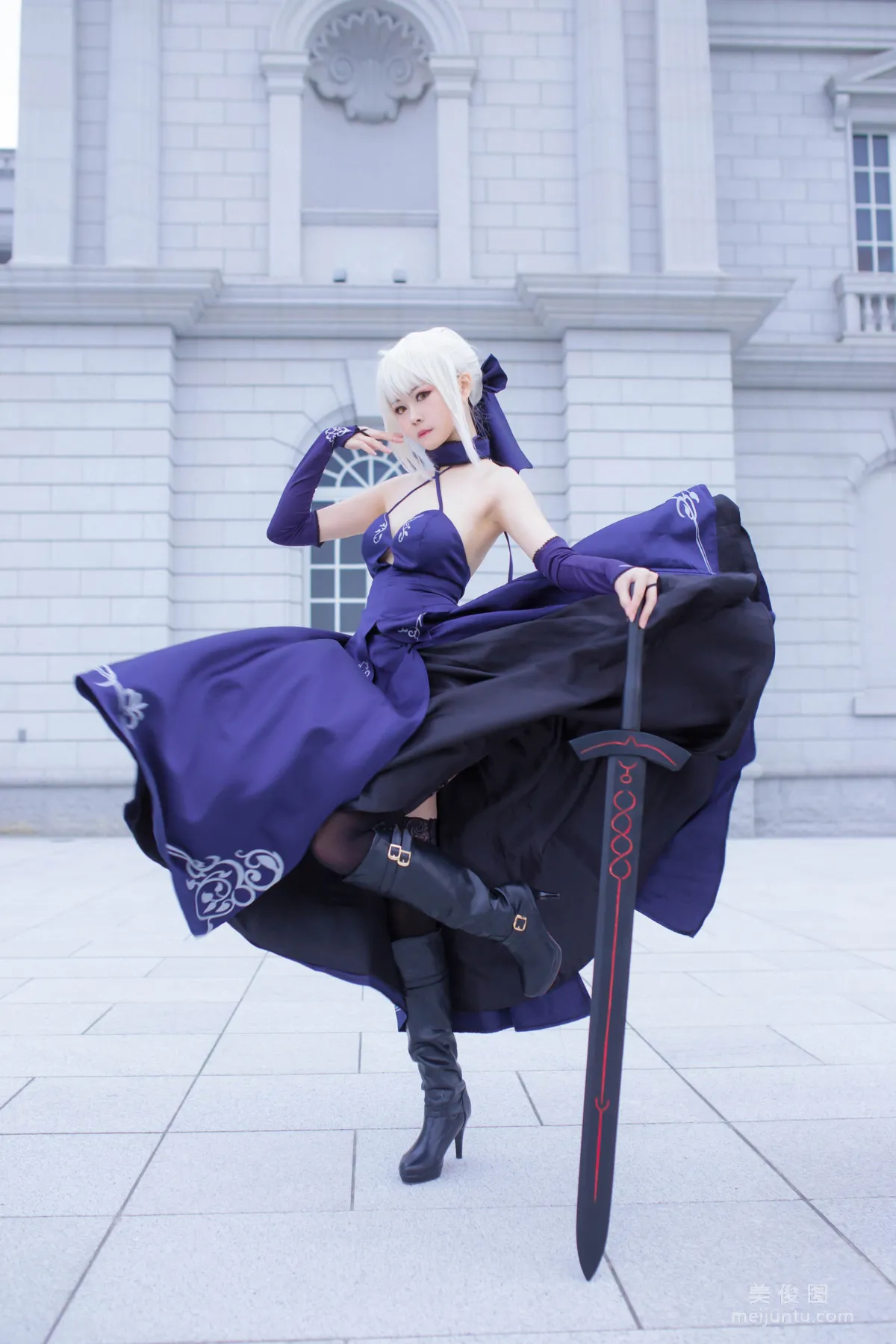 [Cosplay Photos] Coser Xuan-KaYa, Black Jeanne Black Ahoge photo 25