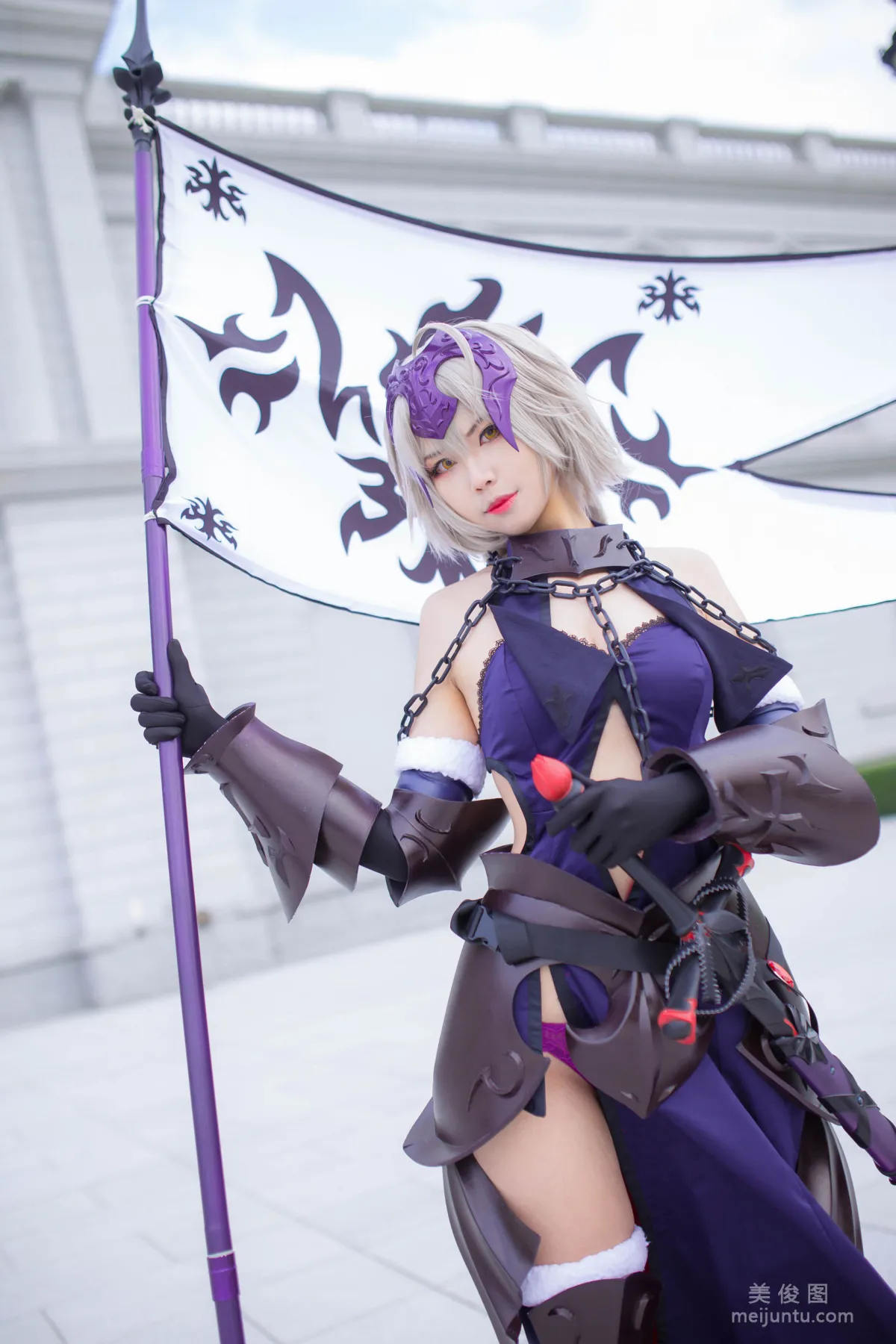[Cosplay Photos] Coser Xuan-KaYa, Black Jeanne Black Ahoge photo 15