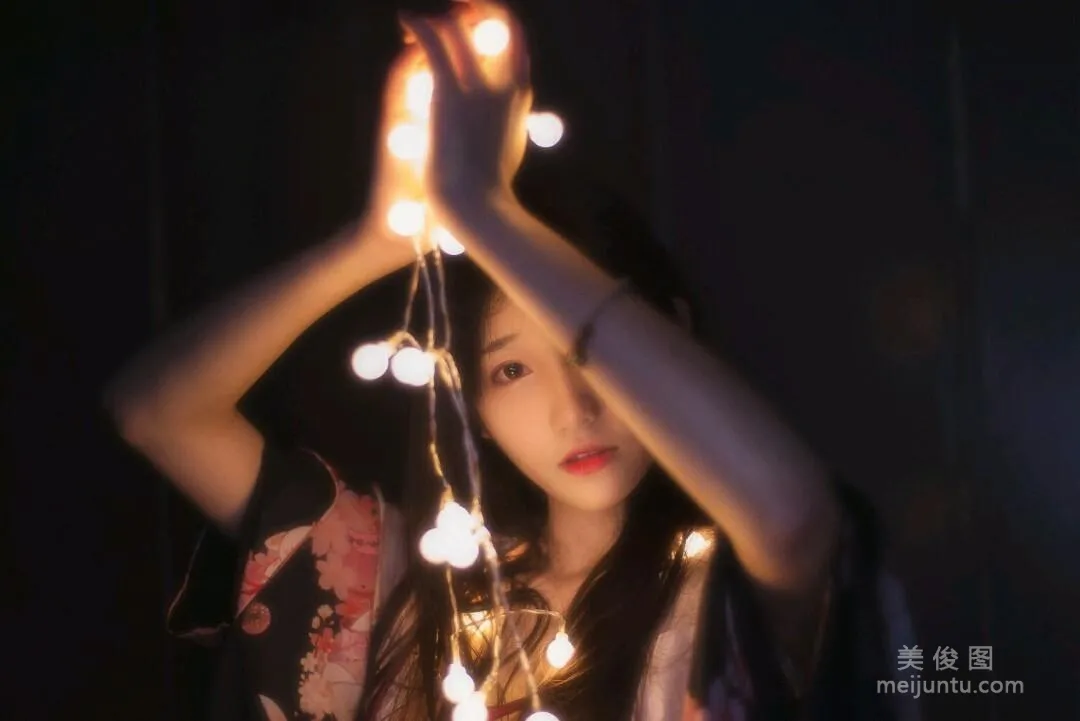 Nantao Momoko: Web Idols photo 2