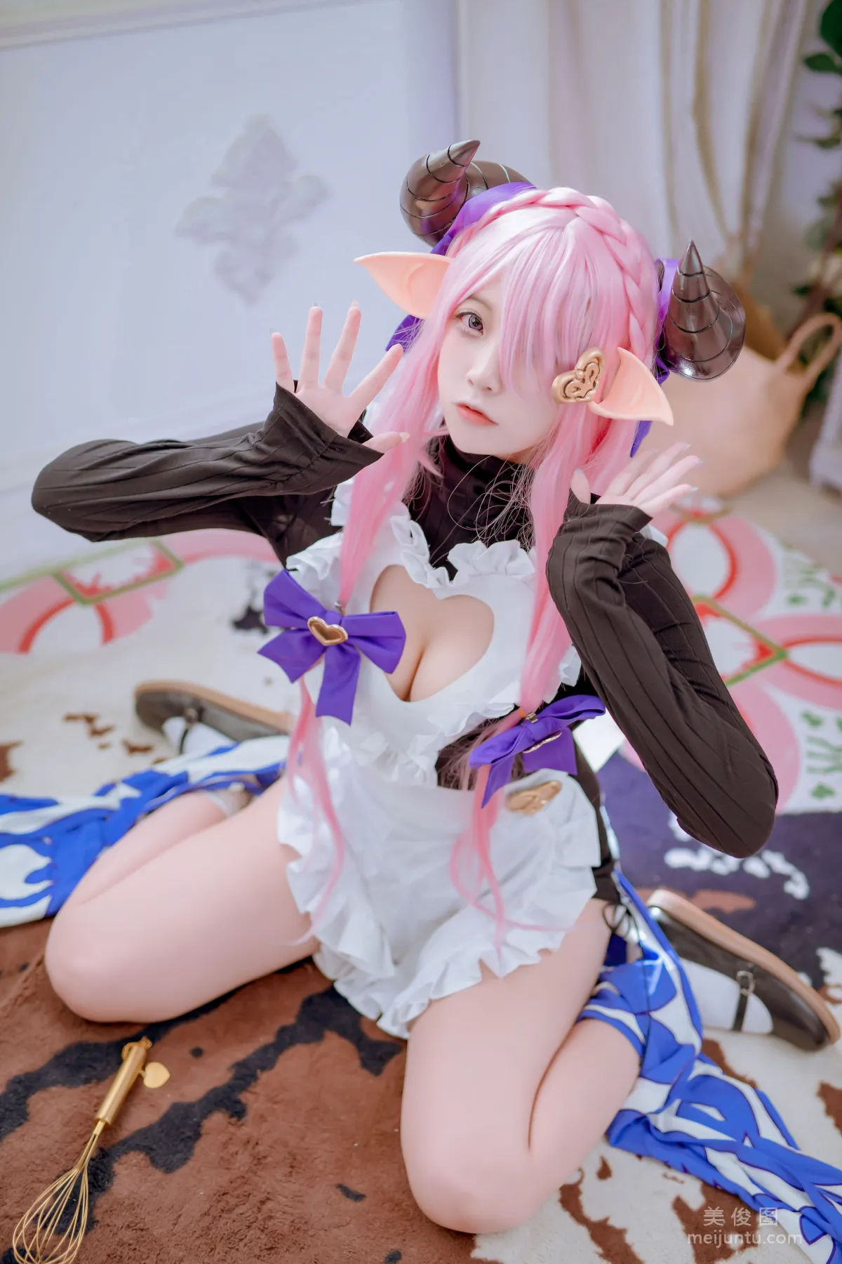 Erzuo Nisa: Web Idols photo 11