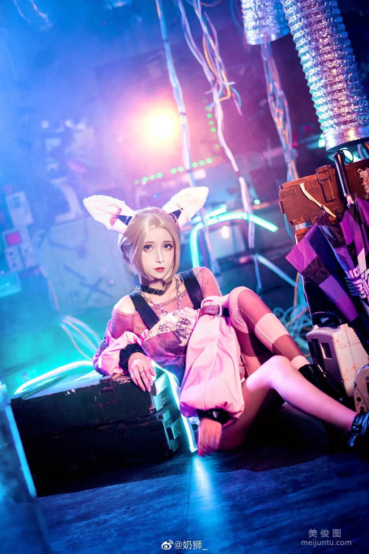 Nai Shi: Web Idols photo 6