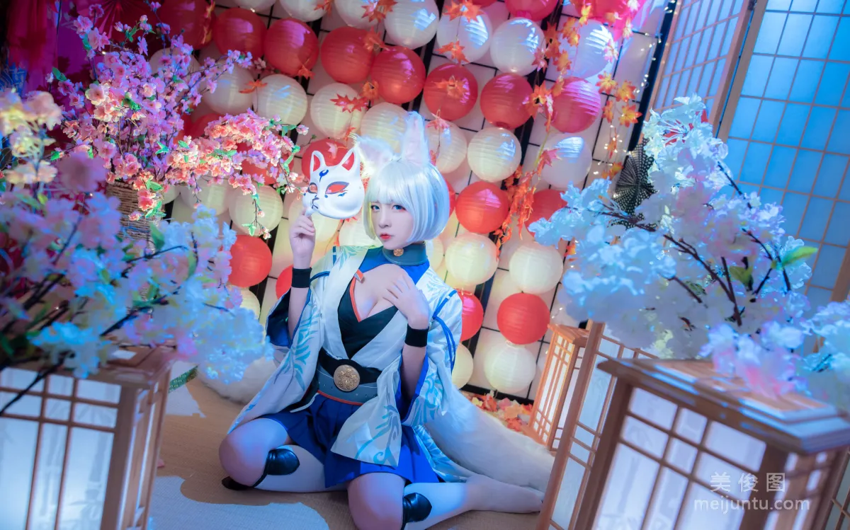 Erzuo Nisa: Web Idols photo 30