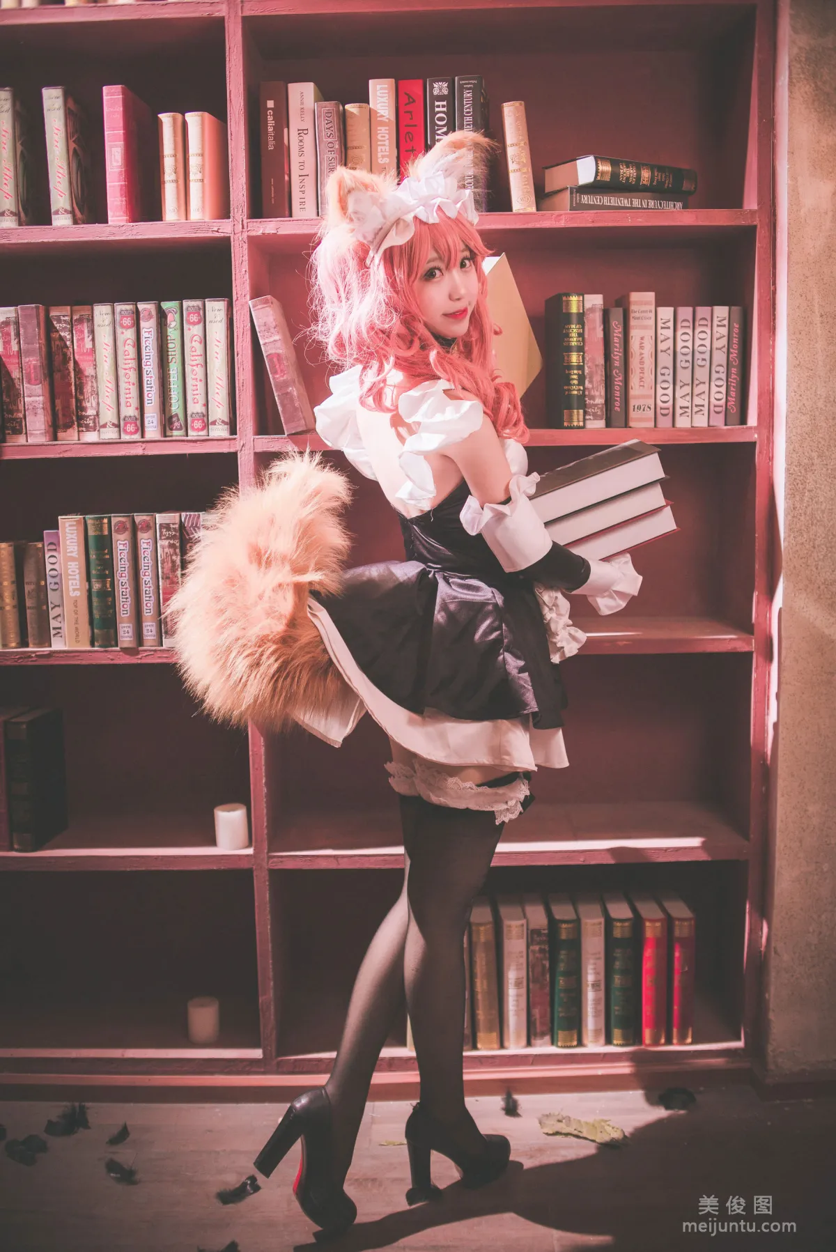 Hei Chuan: Web Idols photo 17