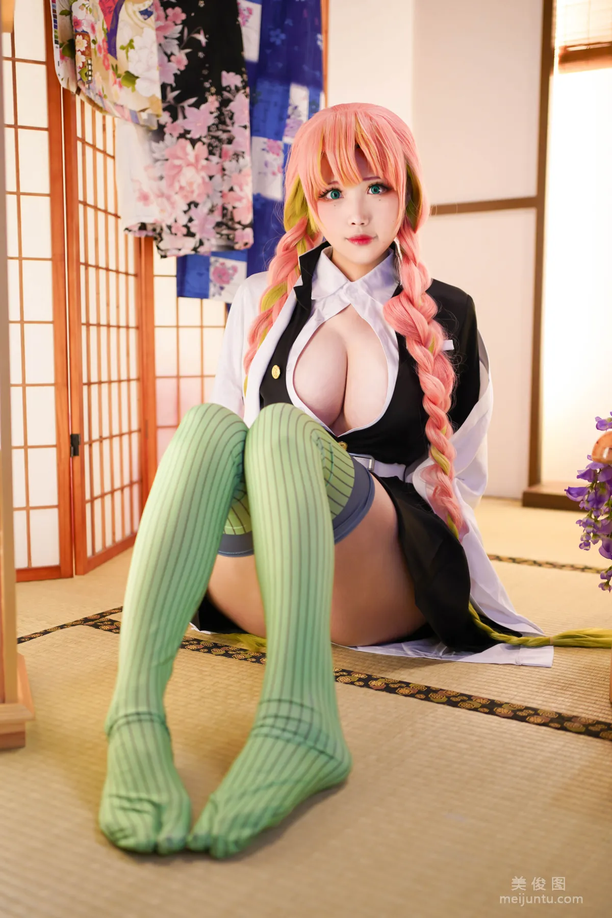 [Cosplay] Xuan KaYa - Demon Slayer Kanroji Photo Set photo 2