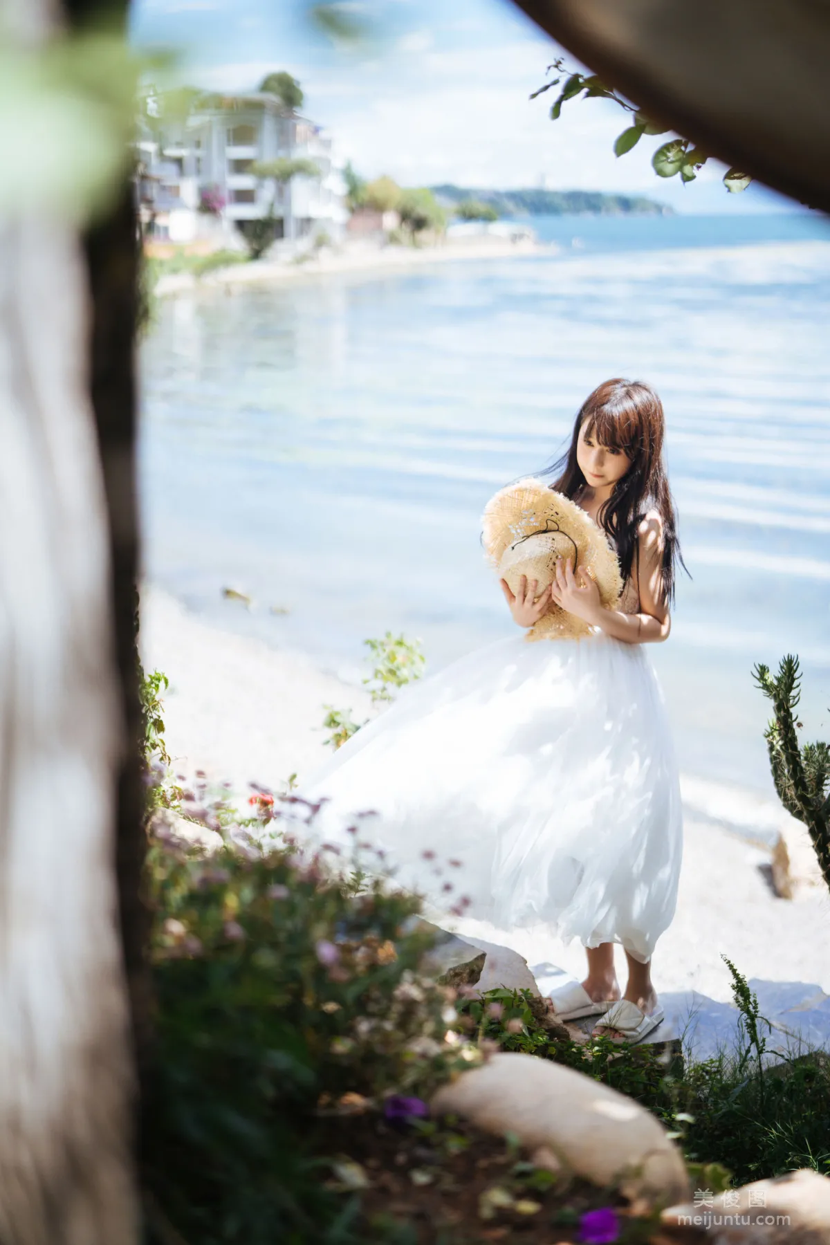 [喵糖映画] VOL.305 静夏白裙 写真集26