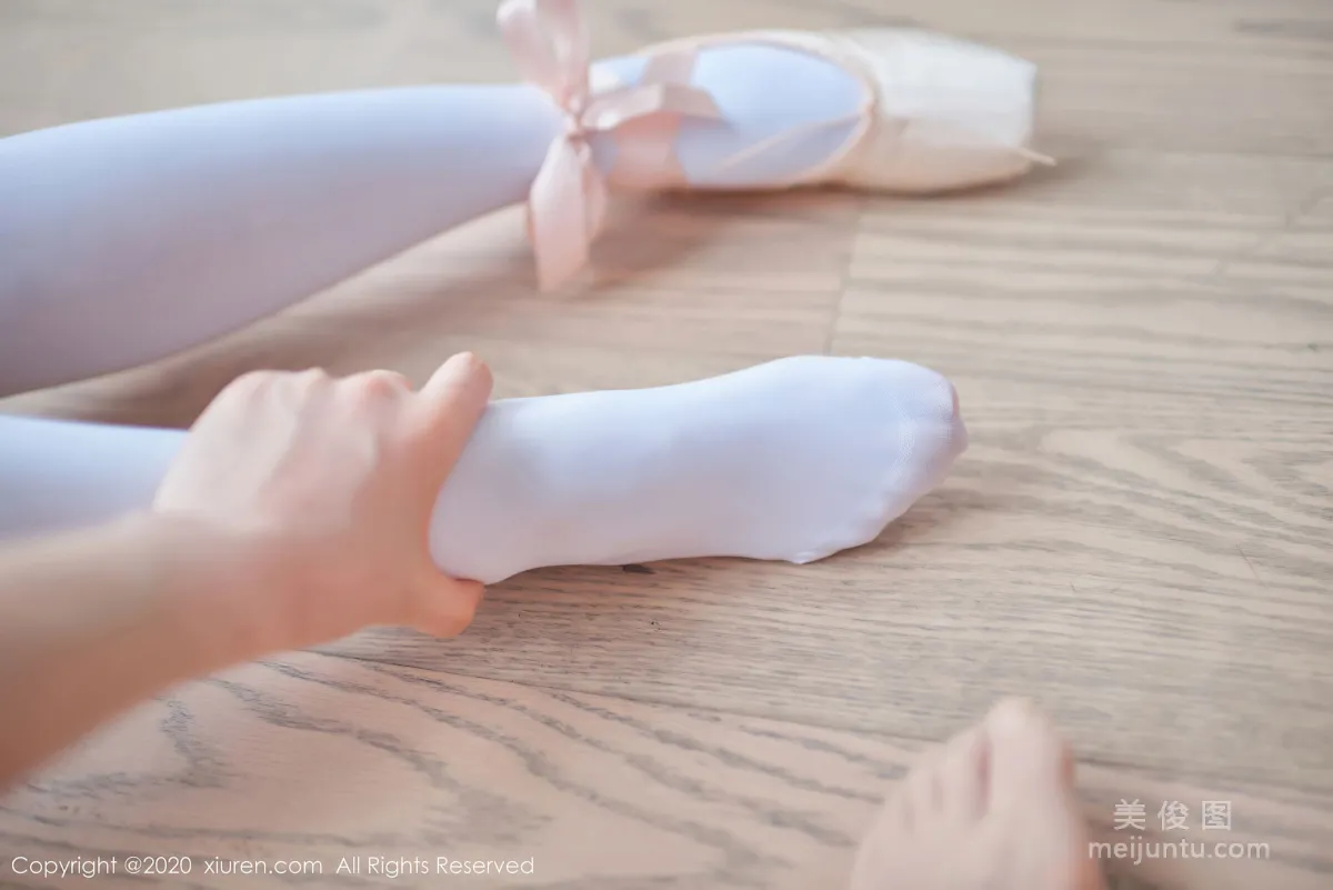 [XiuRen] No.2560 Bailu Xiaozhu - Inside the Ballet Practice Room photo 21