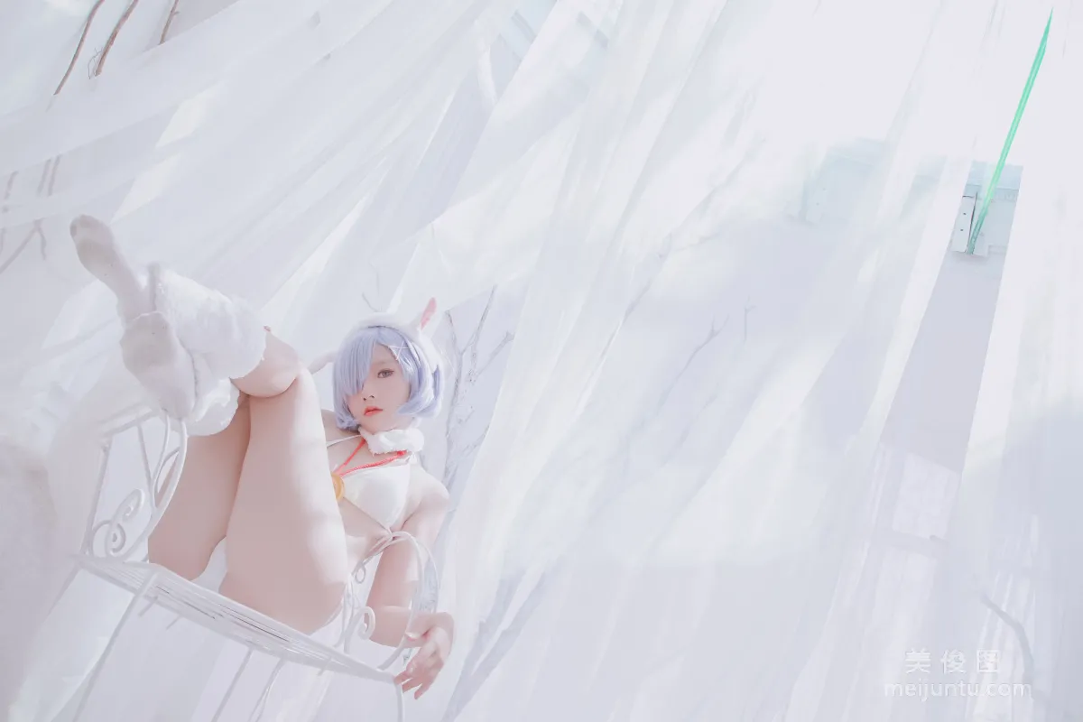 Messie Huang, Rem the sheep, Photo Set photo 29