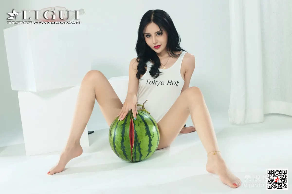 [Ligui] Web Beauty Model Liang Er, Watermelon High-Cut Girl photo 21