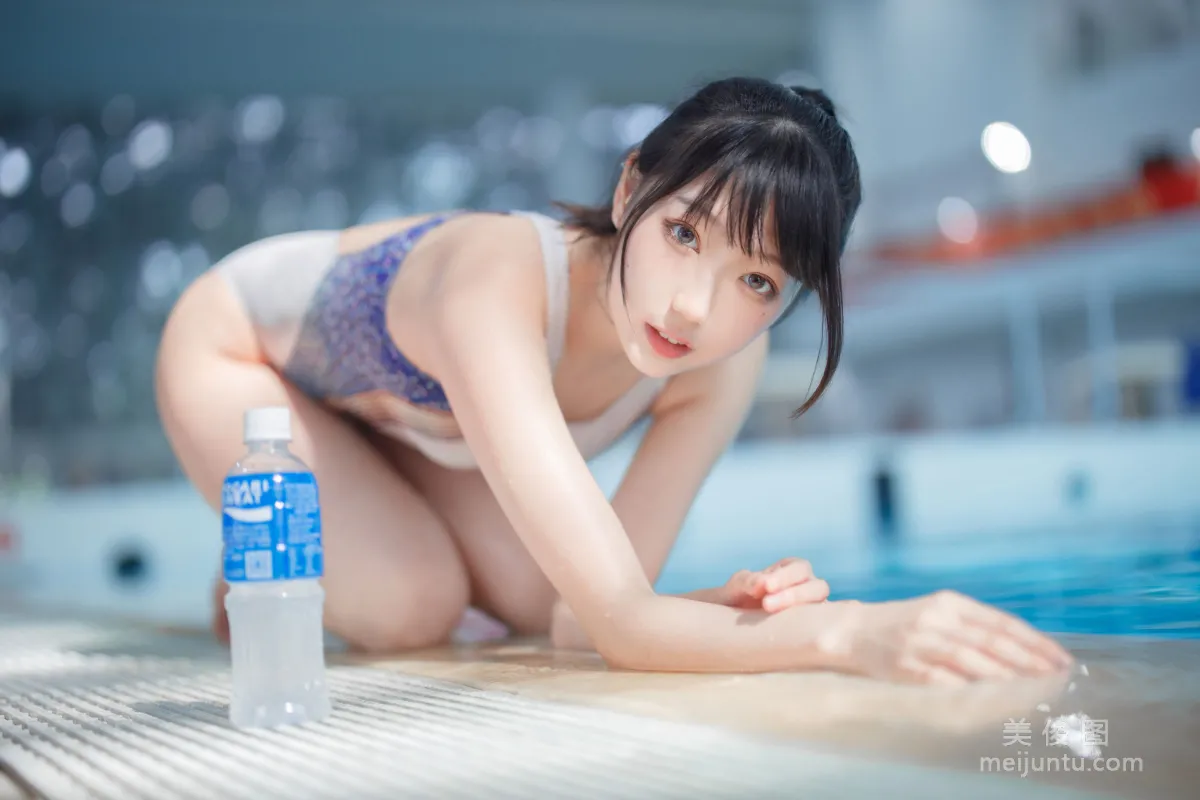 [Cosplay] 周叽是可爱兔兔 - 竞泳9