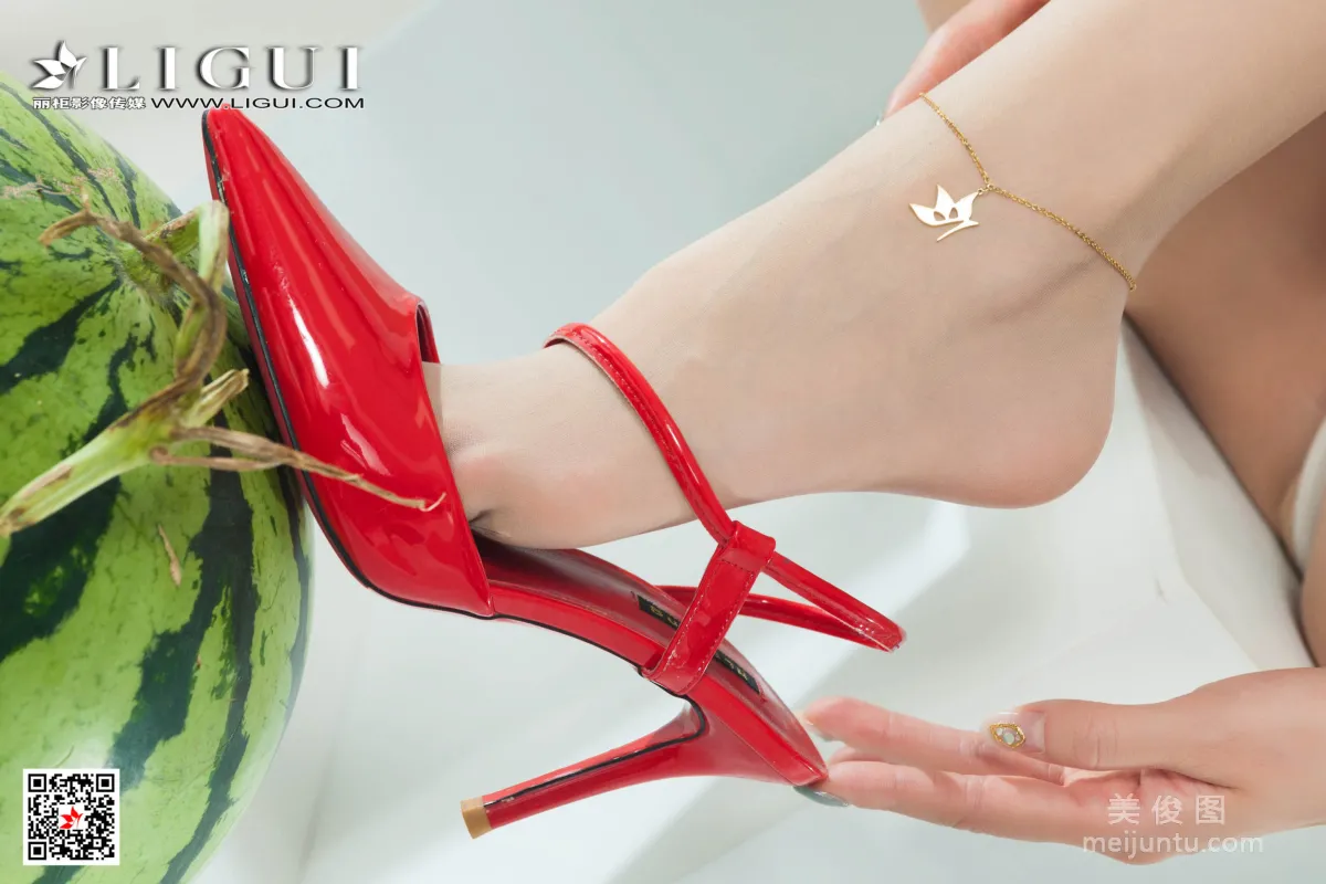[Ligui] Web Beauty Model Liang Er, Watermelon High-Cut Girl photo 17