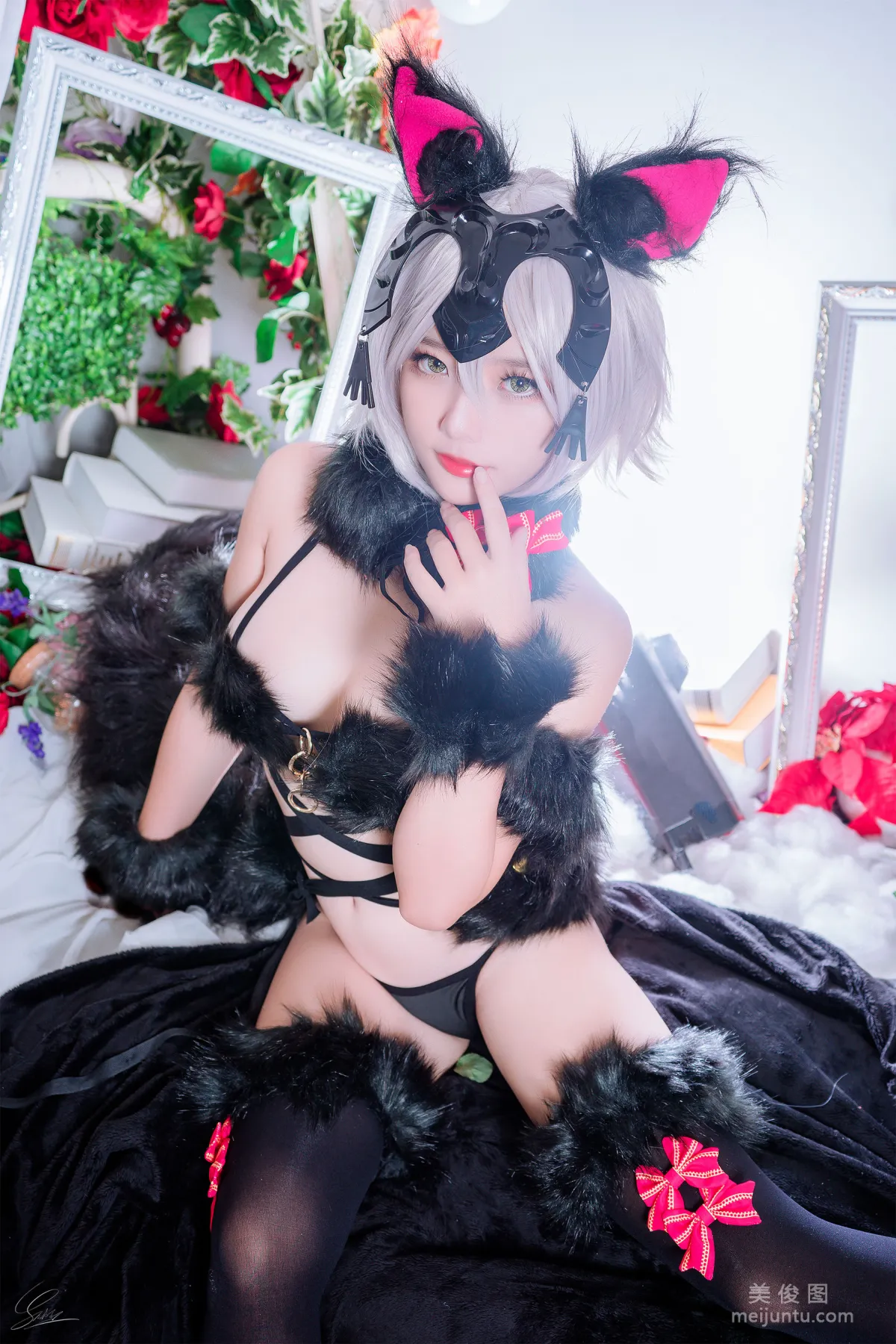 Messie Huang 《Jeanne Alter Wolf》 寫真集 10