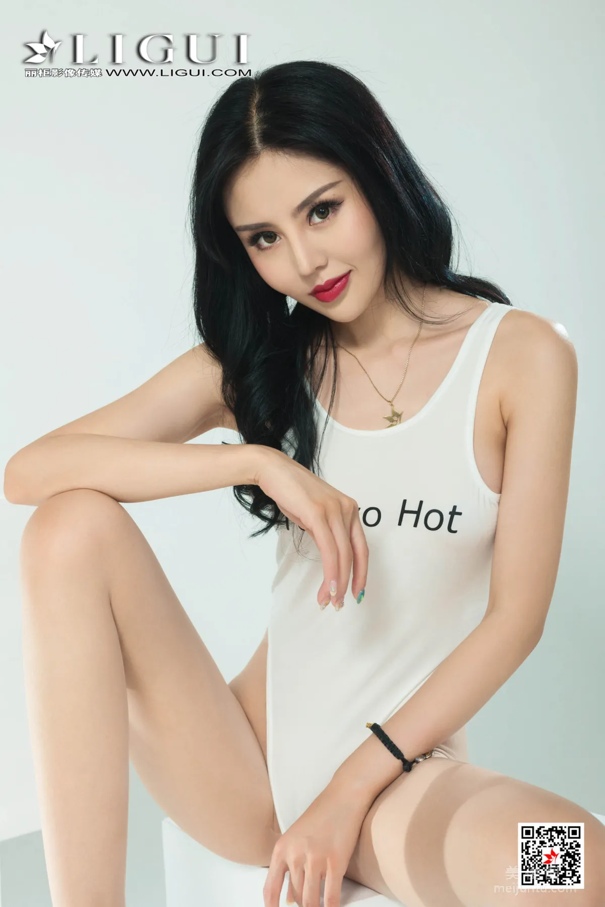 [Ligui] Web Beauty Model Liang Er, Watermelon High-Cut Girl photo 10