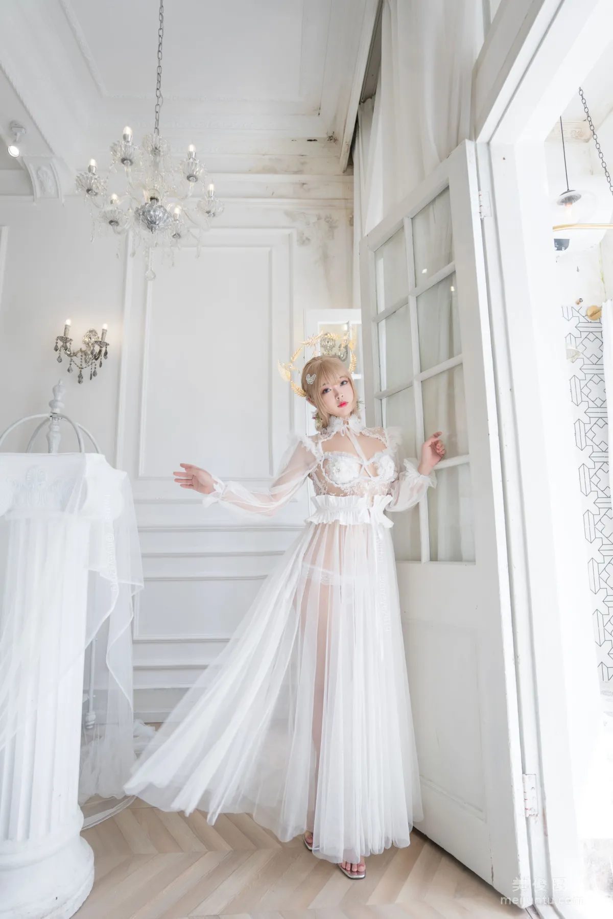 Bai Ye: Web Idols photo 1