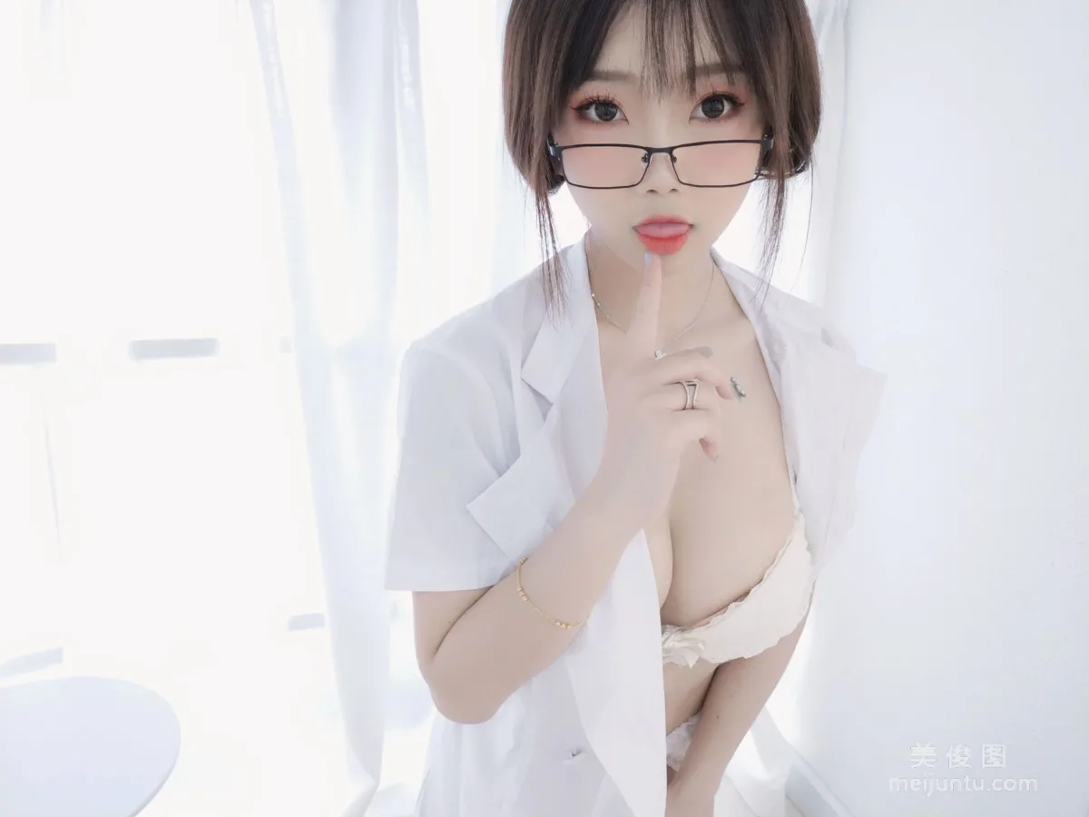 Gui Chuyao: Web Idols photo 36